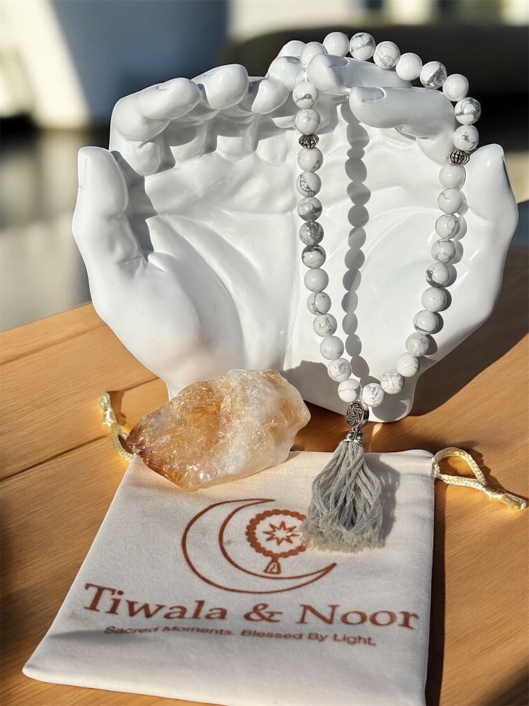 Noor Al Howlite - 33